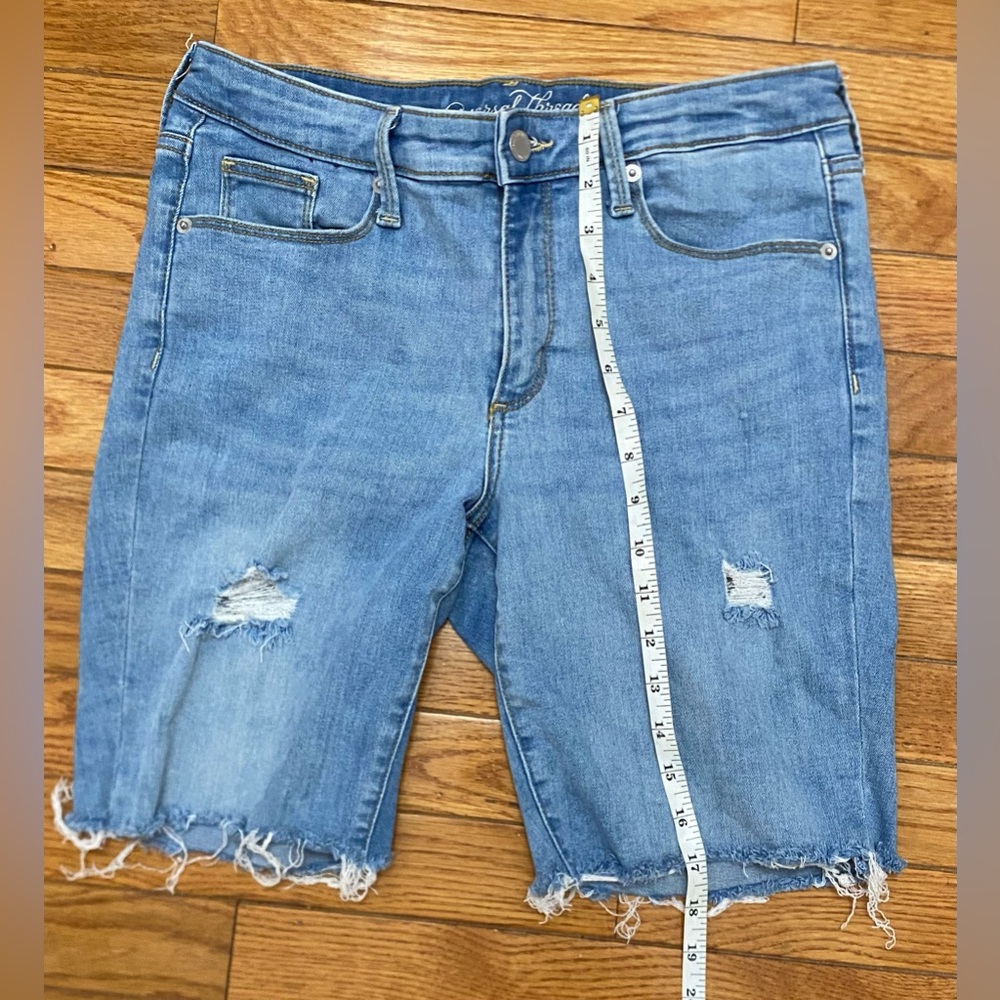 NWOT Universal Thread Mid Rise Shorts - Picture 5 of 6